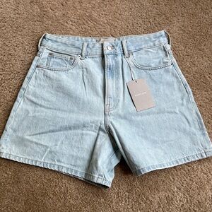 NWT Everlane The A-Line Denim Short - Women’s Size 28